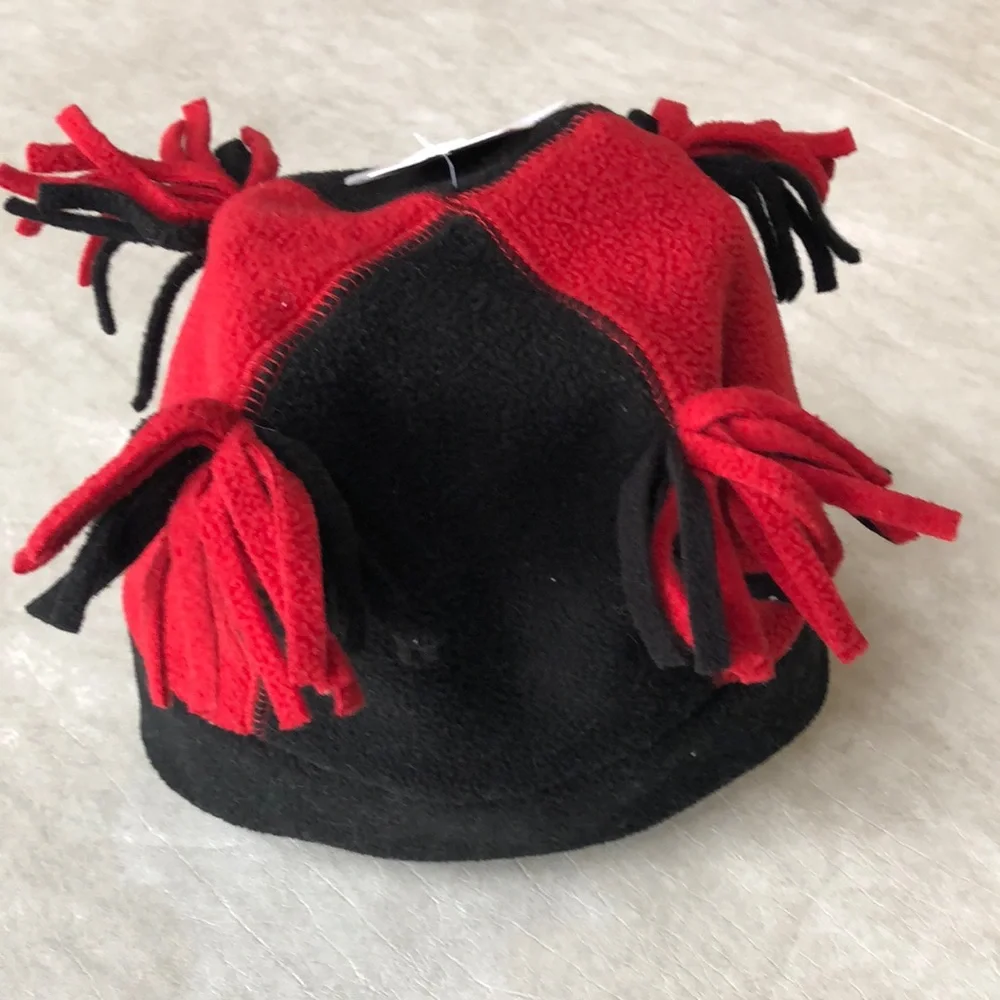 Youth/Jovenes Unisex Winter Fleece Jester Hat - Red, & Black Size 4-16